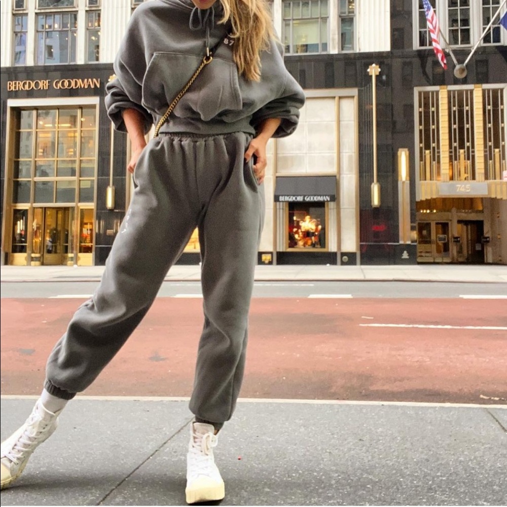 1987 Active Back Bay Joggers in Midnight Ride